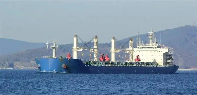 可拆卸式<a href=http://www.buvvn.cn/e/tags/?tagname=%E4%BF%9D%E6%B8%A9%E5%A5%97 target=_blank class=infotextkey>保溫套</a>